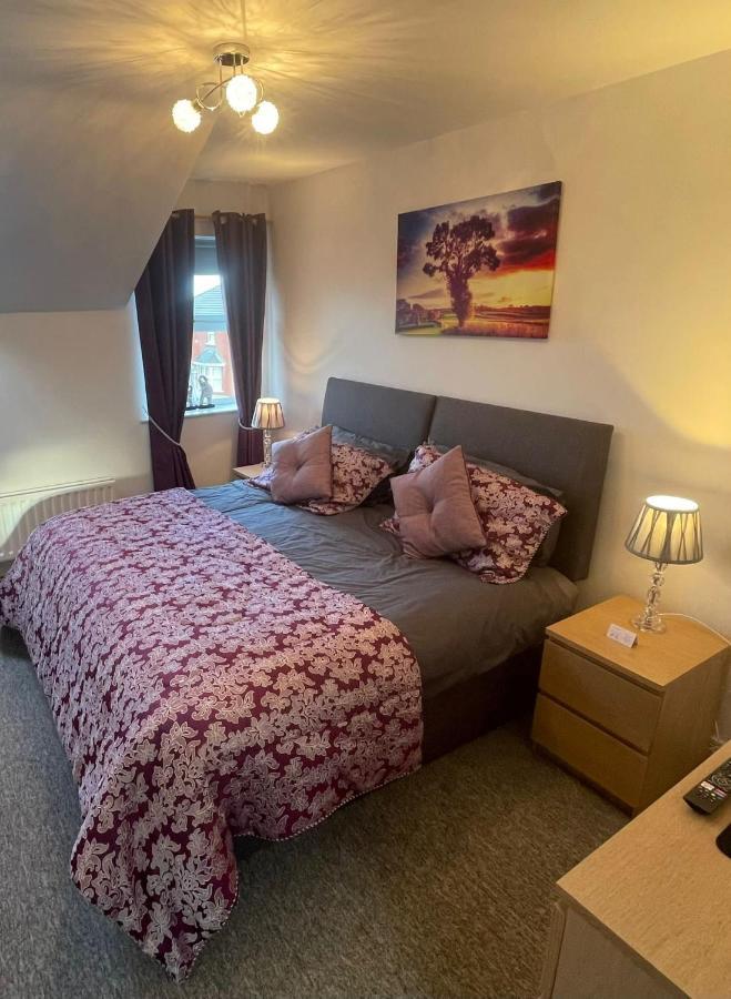 Luxury Portrush Holiday Homes - The Green, Portrush Sleeps 12 - 5 Bedrooms Dış mekan fotoğraf